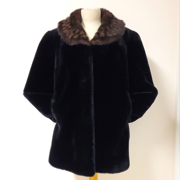 Vintage Black Fur Coat Contrast Brown Collar - Picture 5 of 10